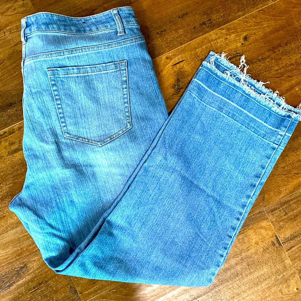 Jones New York crop jeans